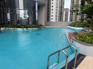 Sundlaugin á Stylish Apartment in Colombo eða í nágrenninu