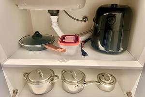 Set per la preparazione di tè e caffè presso AMÁVEl, Studio com Ar Condicionado e Tv Smart