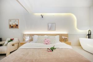 Letto o letti in una camera di Baihong Riverview aparment-Chongqing Jiefangbei