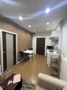 Kuchyň nebo kuchyňský kout v ubytování Vee Condo 502