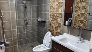 Kupatilo u objektu Yuan Apartment