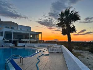 Bazén v ubytování Pantheon Hotel nebo v jeho okolí