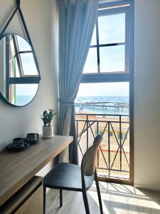 Balkón nebo terasa v ubytování The Fern Hotel Sunset Town Phu Quoc