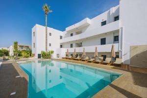 Bazén v ubytování Aegean View Hotel - Adults Only nebo v jeho okolí