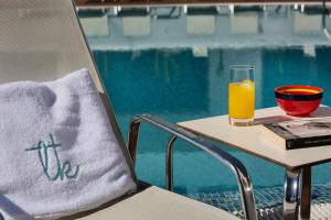 Бассейн в Boutique Hotel El Tio Kiko или поблизости