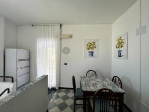 Fotografie z fotogalerie ubytování House on the beach v destinaci Agnone Bagni