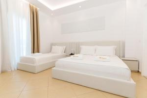 Gallery image of Belmond Hotel in Ksamil