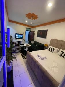 Imagen de la galería de bamburi studio, en Mombasa