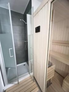 Koupelna v ubytování LUXURY SAUNA by CONFORTSKY