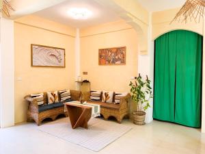 Posezení v ubytování Kalija Homestay