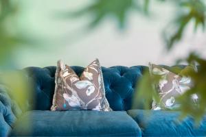 Posezení v ubytování Luxury pair of Georgian apartments, hot tub, sea views, sleeps 12 + 60 fotografií