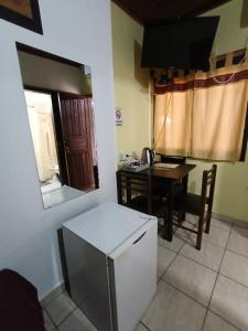 Kuchyň nebo kuchyňský kout v ubytování Residencial Los Pinos
