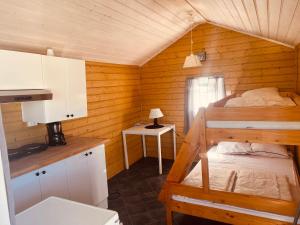 Postel nebo postele na pokoji v ubytování Ylserod Camping
