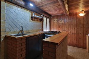 Kuchyň nebo kuchyňský kout v ubytování Agriturismo Alberobello + 37 fotografií