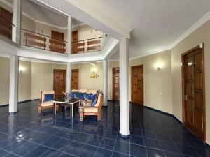 LUNA Hotel的休息区
