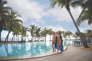 Гости Dinarobin Beachcomber Golf Resort & Spa