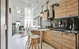 Køkken eller tekøkken på Havre de paix moderne et central