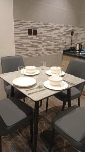 Fotografie z fotogalerie ubytování الإقامة الذهبية للشقق المخدومة Golden Residence Hotel v destinaci Džidda