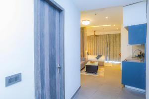 Postel nebo postele na pokoji v ubytování Hotel Livbox at Supernova