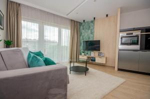 Kuchyňa alebo kuchynka v ubytovaní InPoint Central Suites with Parking Available
