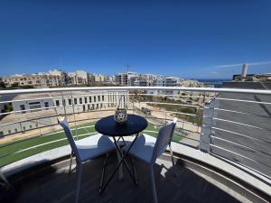 Balkón nebo terasa v ubytování Sunset F Mellieha Seaviews
