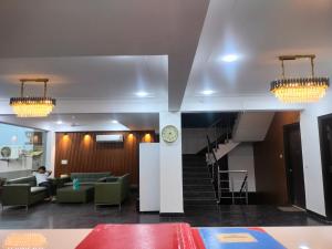 Posezení v ubytování Akshay corporate hotel
