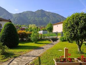Galería fotográfica de Idro Appartamenti - Crone en Crone