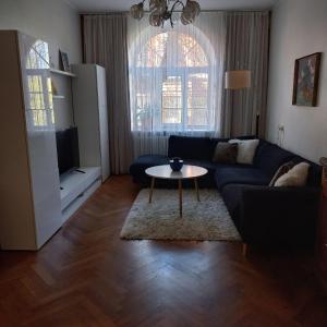 Fotografie z fotogalerie ubytování Large 3-room apartment in a historic house v Tallinnu + 18 fotografií