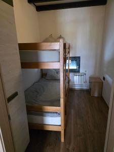 Posteľ alebo postele v izbe v ubytovaní Apartman Max