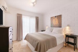 Ένα ή περισσότερα κρεβάτια σε δωμάτιο στο Private Villa Candelaria +37 φωτογραφίες