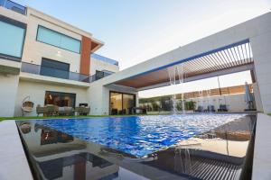 Piscina di Villa Mina - فيلا مينا الملكية o nelle vicinanze