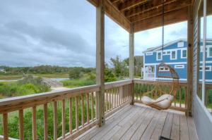 Μπαλκόνι ή βεράντα στο Marsh to the Beach