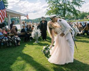 Hosté ubytování voco Saranac Lake NY - Waterfront by IHG + 37 fotografií