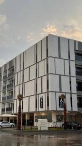 Το κτήριο όπου στεγάζεται  το διαμέρισμα