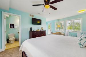 Postel nebo postele na pokoji v ubytování Northern Light Condominiums: Condo 12 + 18 fotografií