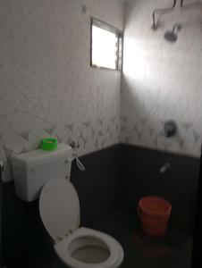 Koupelna v ubytování Pimple Saudagar 2bhk + 5 fotografií