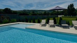 Πισίνα στο ή κοντά στο Villa LUSSO +57 φωτογραφίες