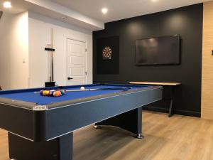 Gallery image of O'Chalet 13 in Sainte-ThÃ¨cle