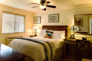 Voodi või voodid majutusasutuse Yellowstone Gateway Inn toas