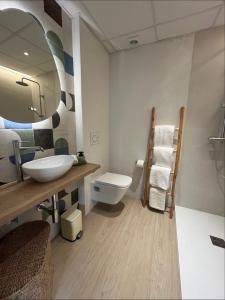 Un baño de Charm and Modernity in Alicante