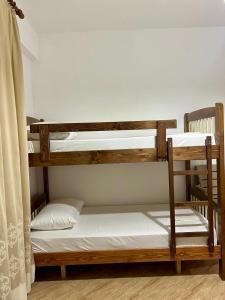 Imagine din galeria proprietății Cozy Apartment - Vlora Waterfront în Vlorë