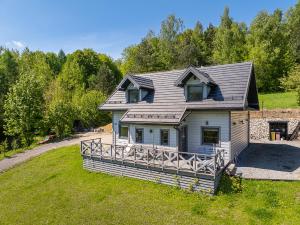 Budynek, w którym mieści się apartament