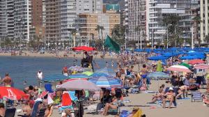 الضيوف المقيمون في Luxury Apartments Near the Beach and Downtown CENTRUM 8