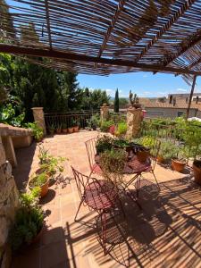 Κήπος έξω από το LA BARNOVA - little gem loft in L'Empordà +7 φωτογραφίες