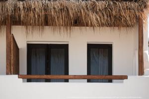 米克诺斯城ELLI TROPiCAL LUXURY SUITES SUNSET-INFINITY POOL- SEA SIDE-NEAR CENTER PARKING的相册照片