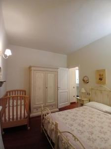 A bed or beds in a room at Casa Vacanza Villa Filomena