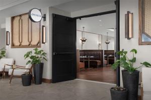 佩索罗伯斯Bellasera Hotel & Suites Paso Robles, Tapestry by Hilton的相册照片