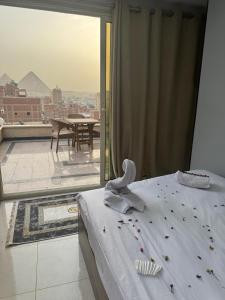 Gallery image of home in the pyramids in Cairo