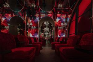 Hotel SAX Paris, LXR Hotels & Resorts的休息区