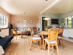 Gallery image of 7 person holiday home in Storvorde in Storvorde
